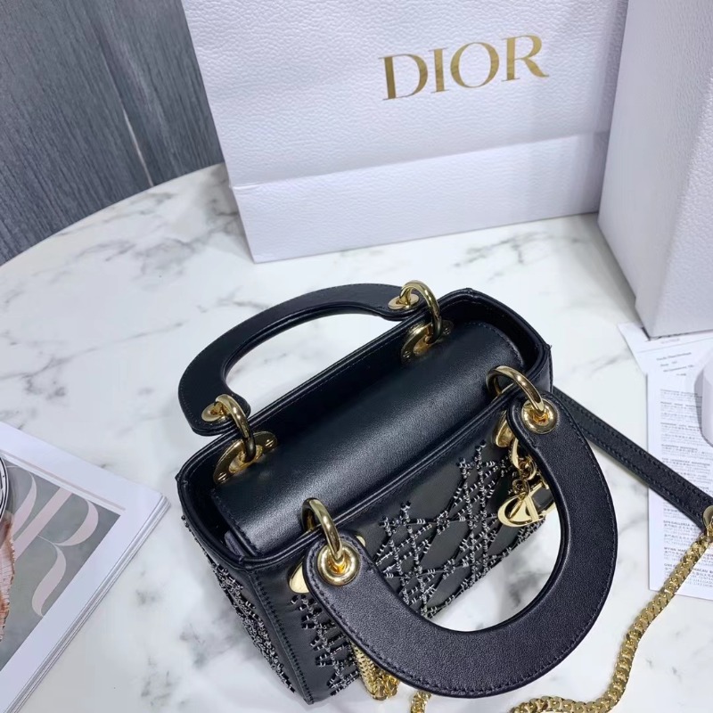 d3dede6a075c3ee87dd7657ac080a41.jpg