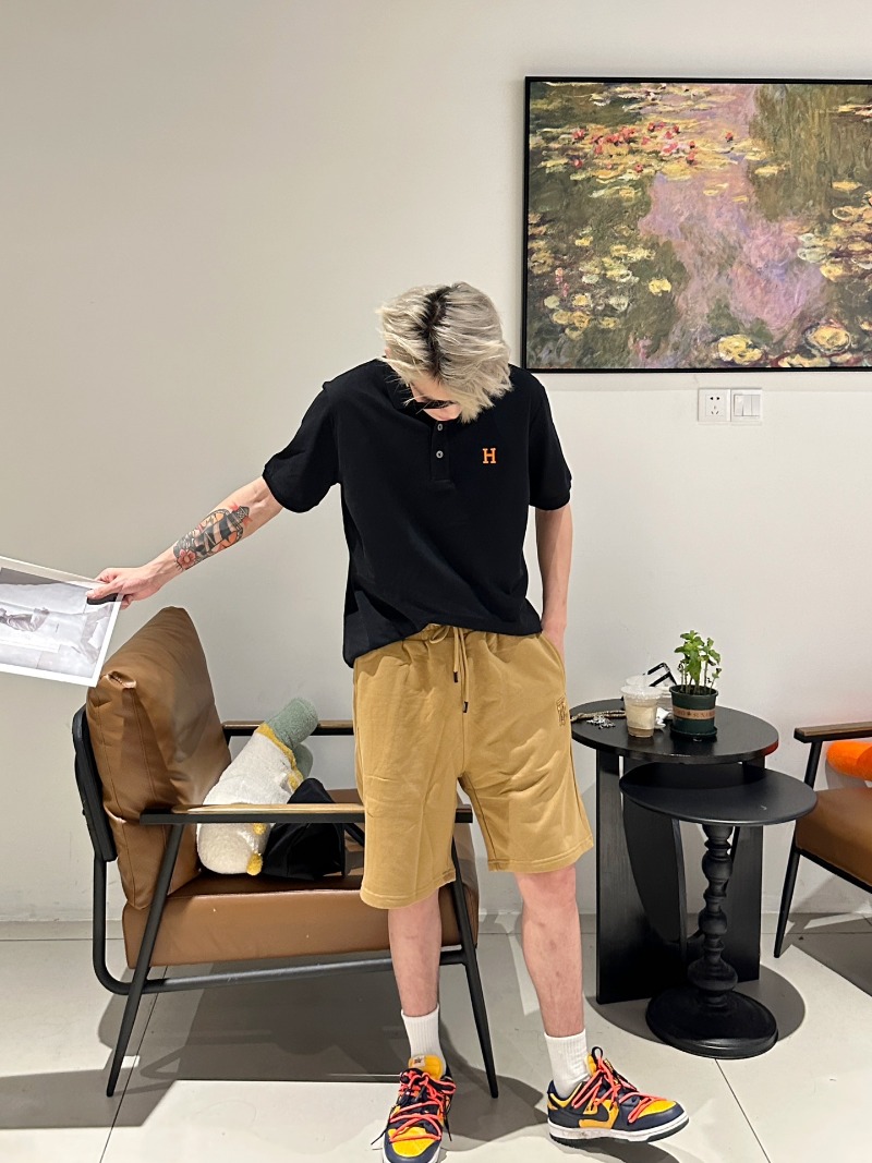 71797085.jpg